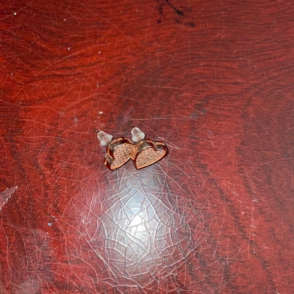 Heart earrings - Picture 2 of 3